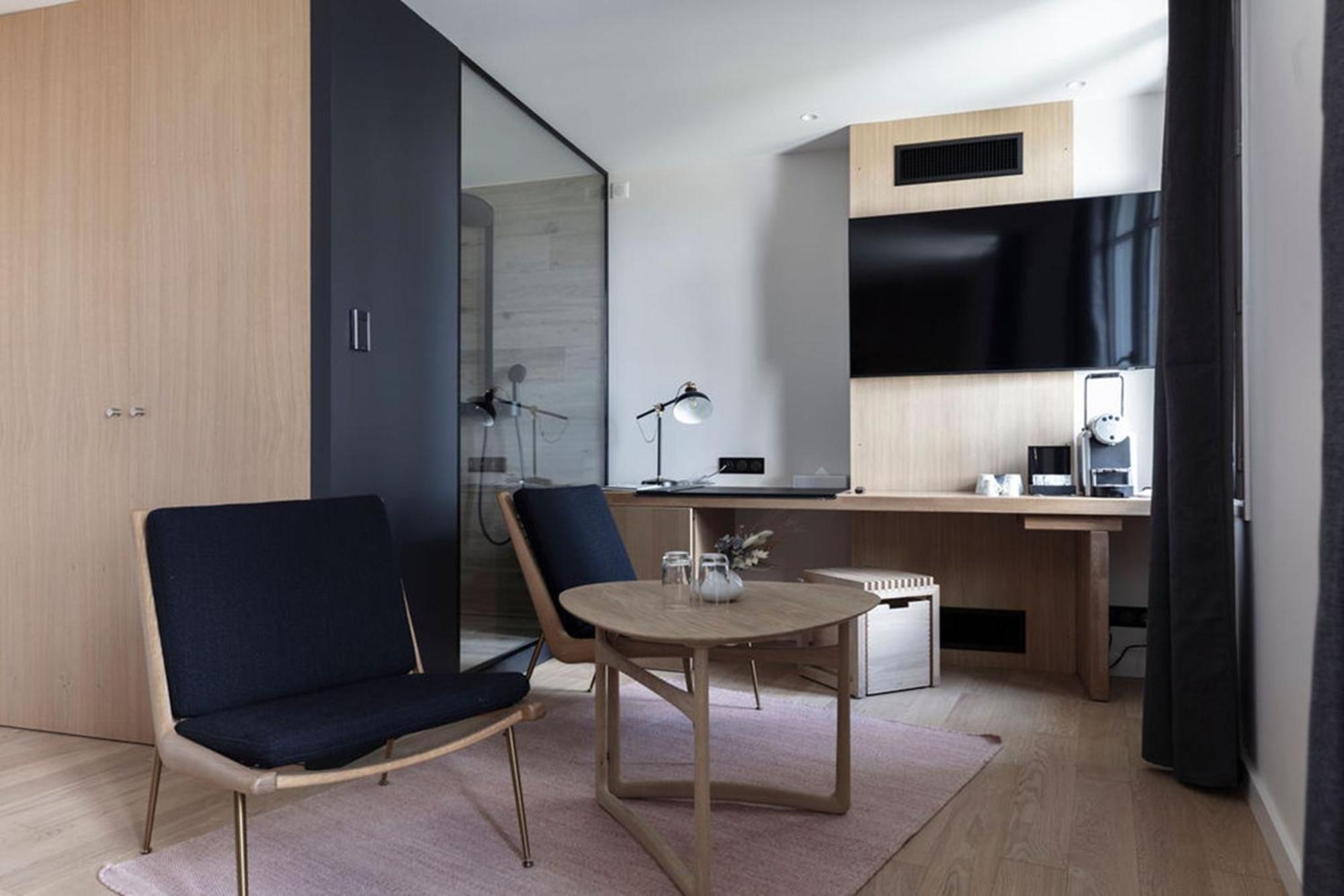 Hotel & Restaurant Origines Par Adrien Descouls - Teritoria Le Broc  Pokój zdjęcie
