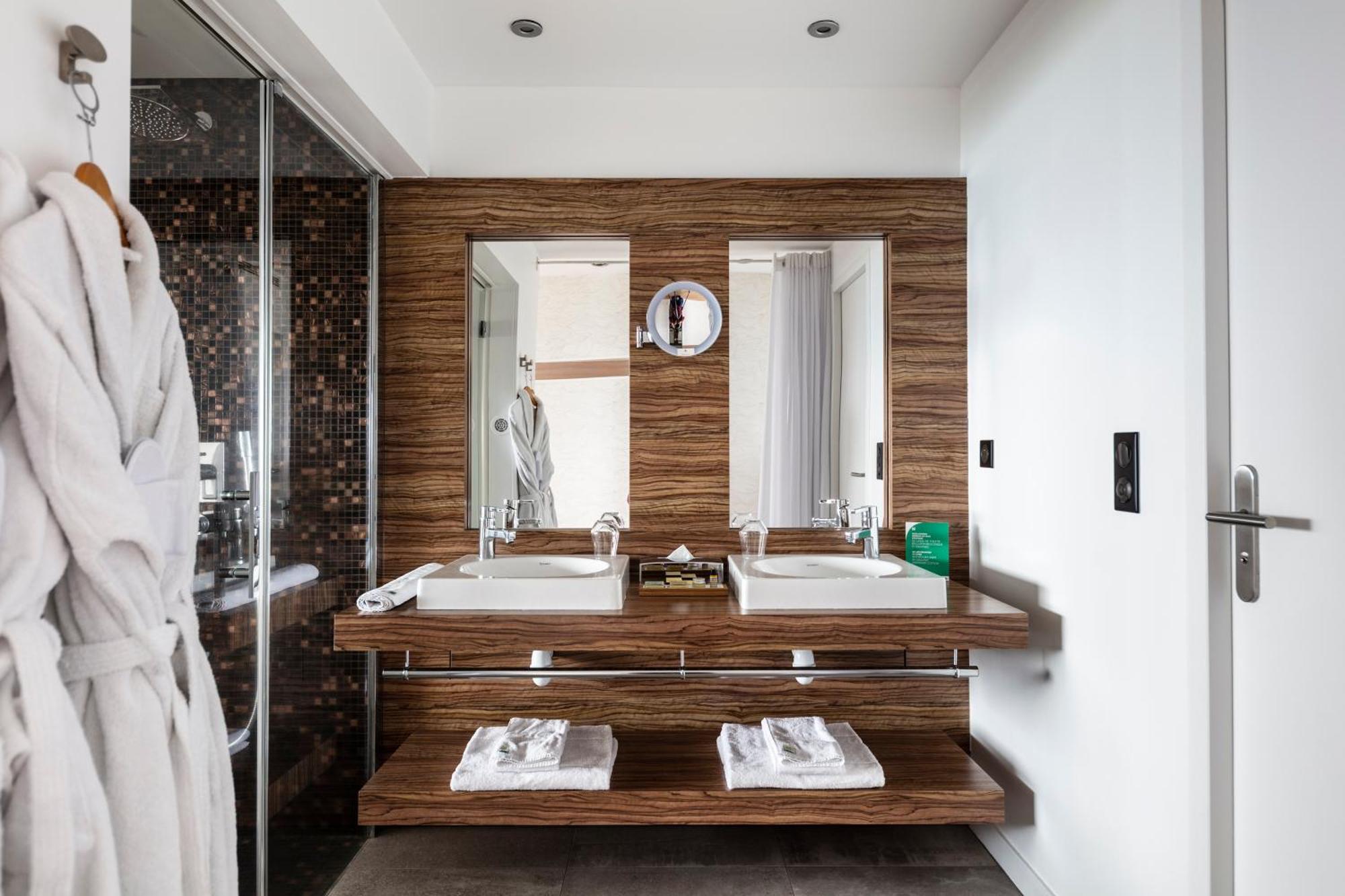 Hotel & Restaurant Origines Par Adrien Descouls - Teritoria Le Broc  Pokój zdjęcie